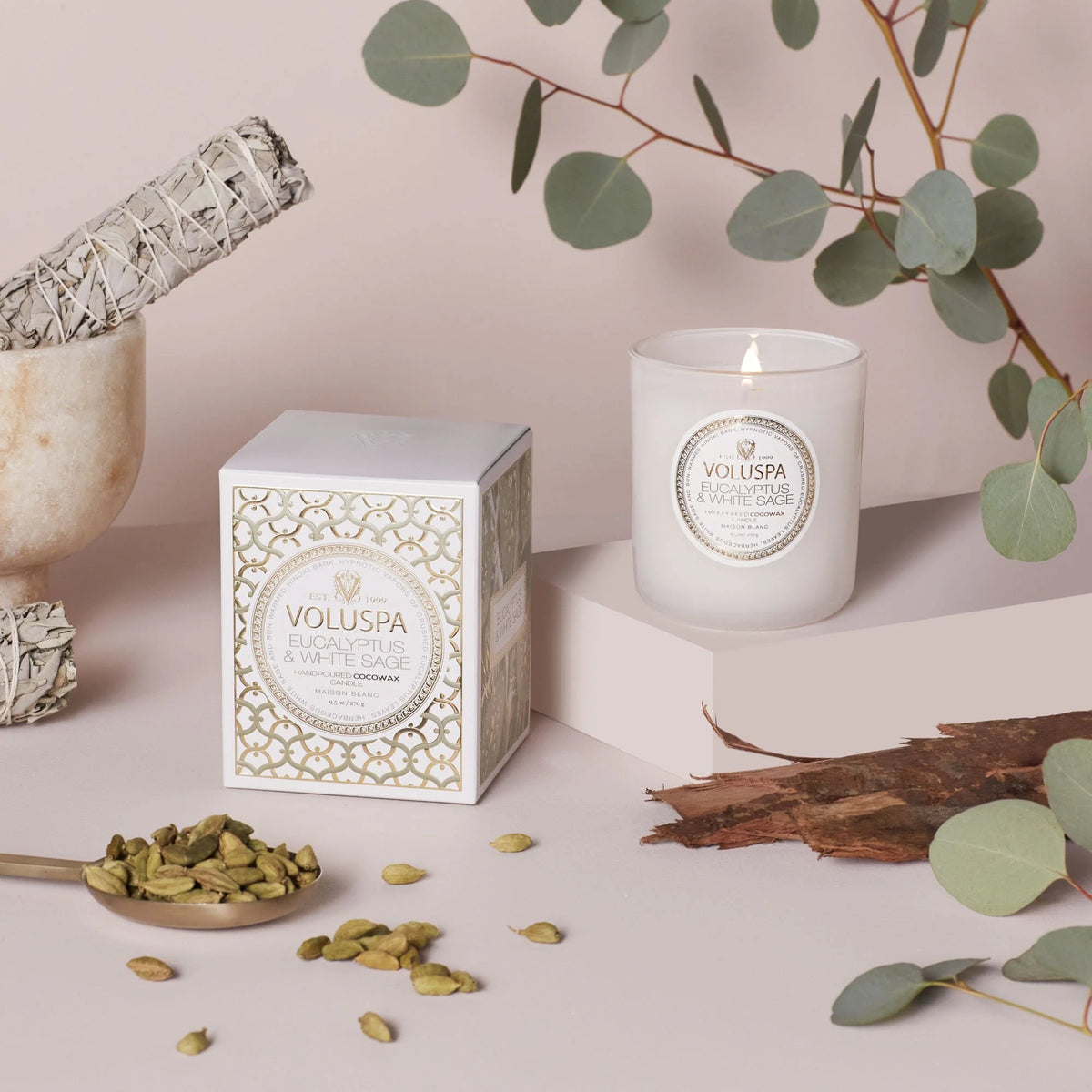 Voluspa - Classic Candle - Eucalyptus & White Sage
