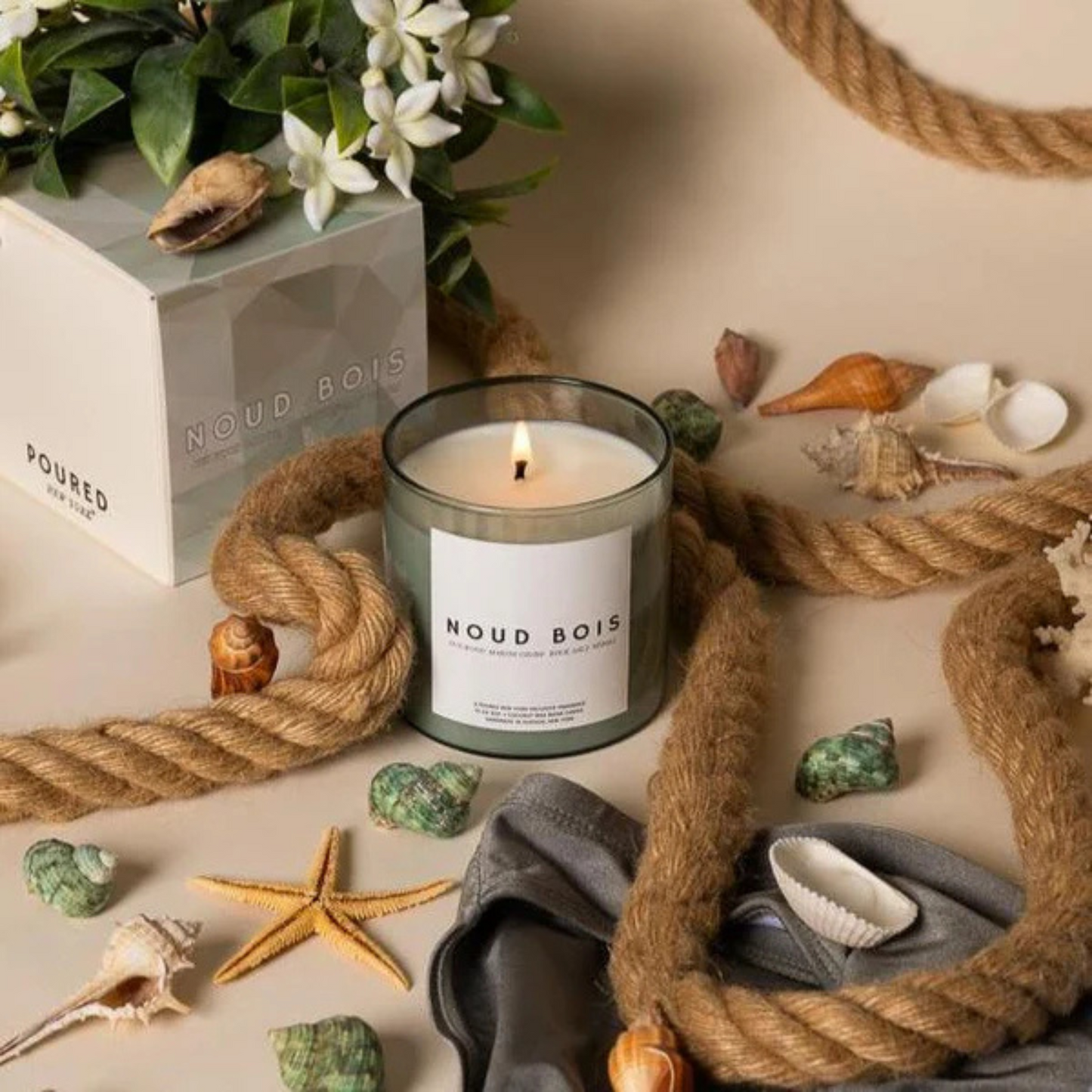 Poured - 10oz Soy Candle - Noud Bois