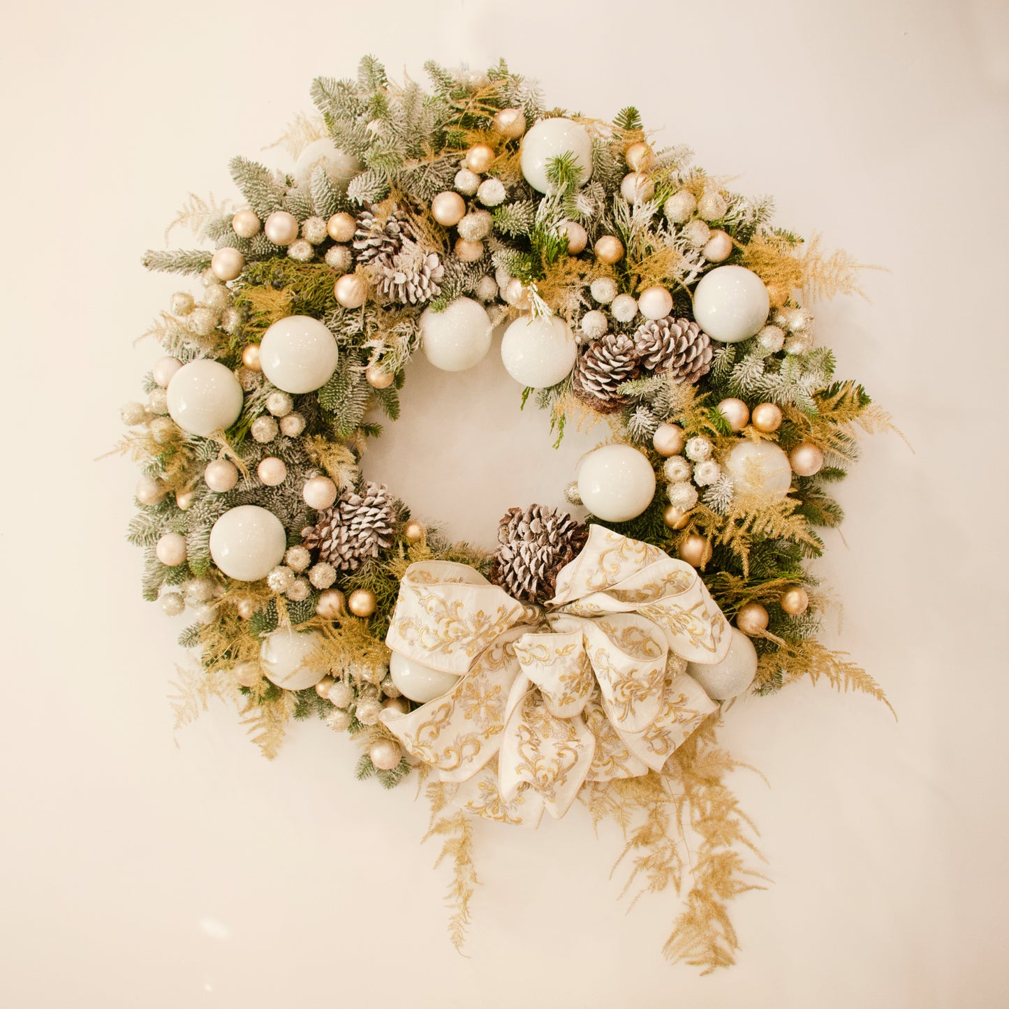 Lumiere Wreath