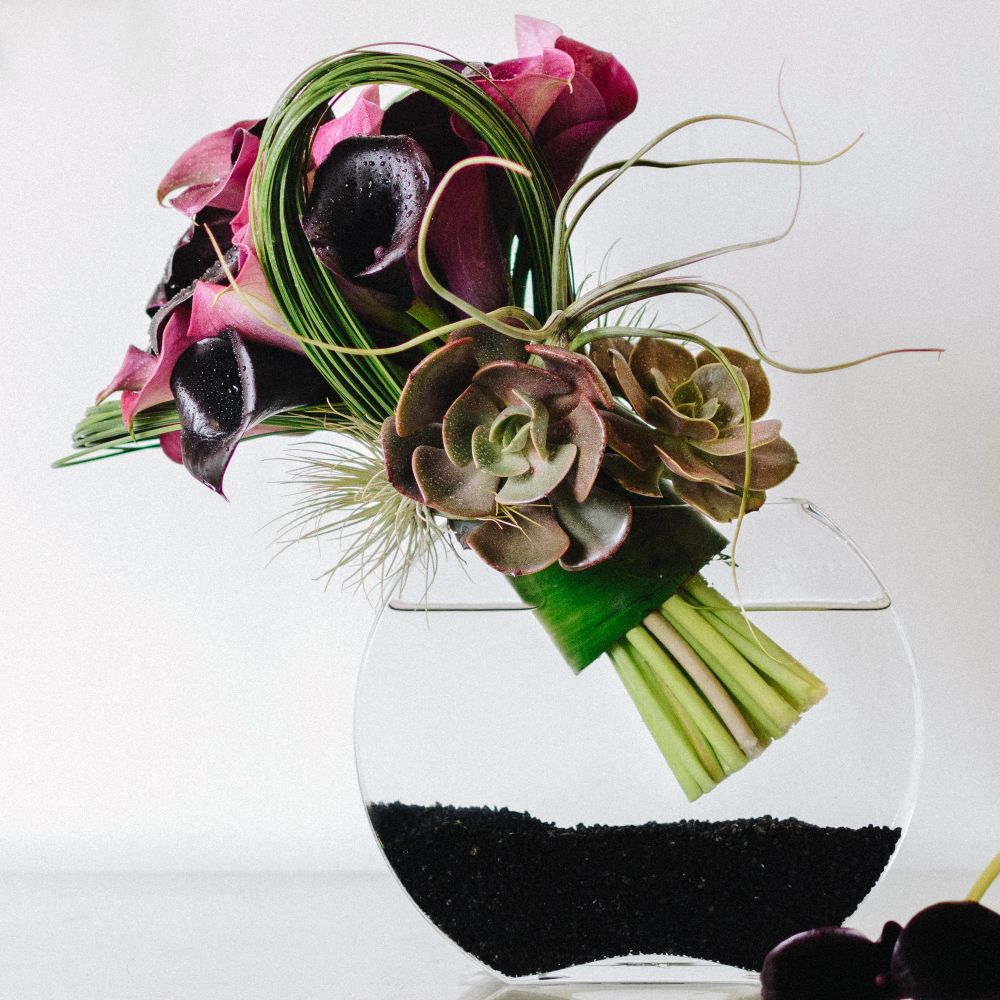 Burgundy Calla Breeze